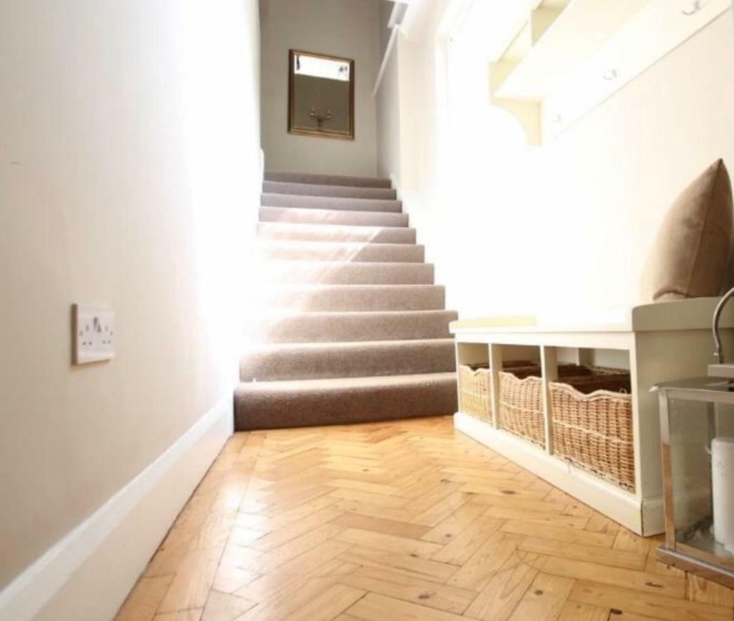 Thornton House Private Country House Thornton Hough Entire House Sleeps 6 Wirral Exteriör bild